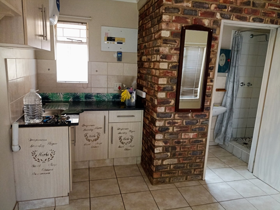 1 Bedroom Property for Sale in Bult South North West